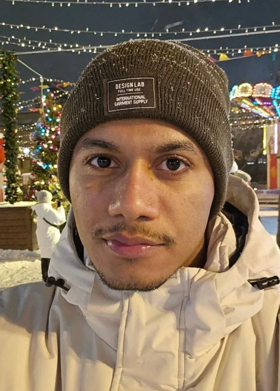 Thiago de Melo é Confiavel